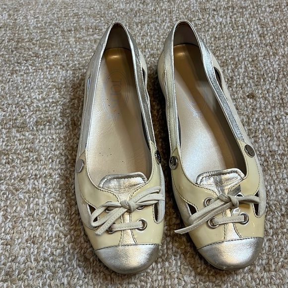 Tods Ballet flats gold with suede and patent leather - Picture 1 of 10